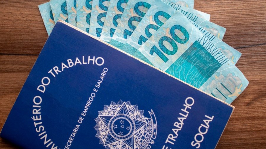 Reajuste do salário mínimo injeta bilhões na economia