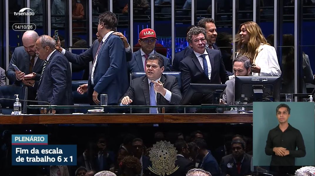 Grande vitória dos trabalhadores: Senado aprova PEC do fim da escala 6x1